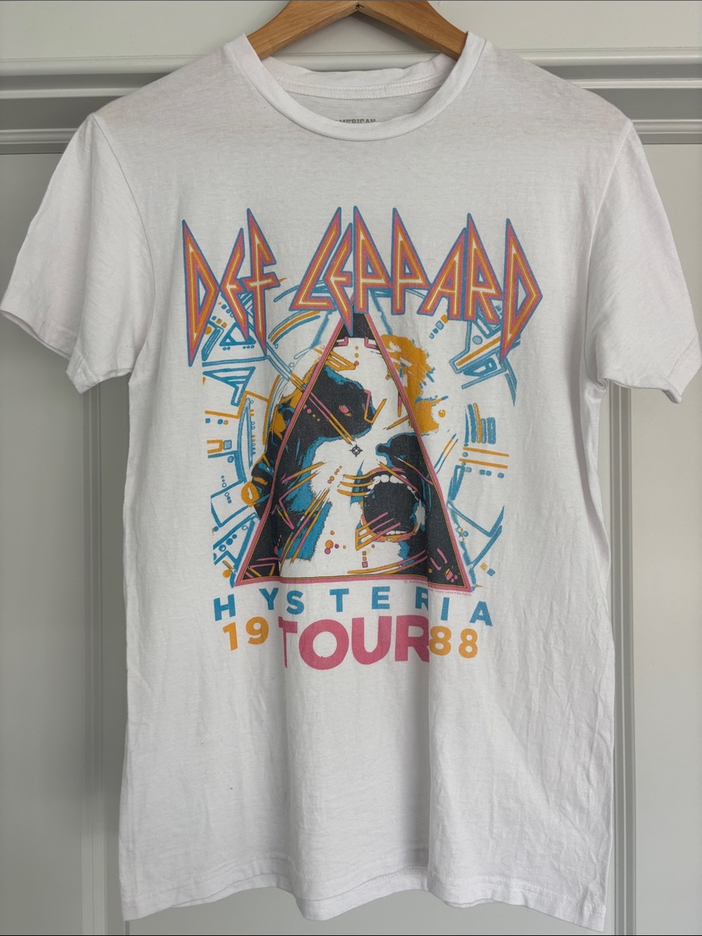Def Leppard Hysteria Tour 1988 Short Sleeve Graphic Tee - White